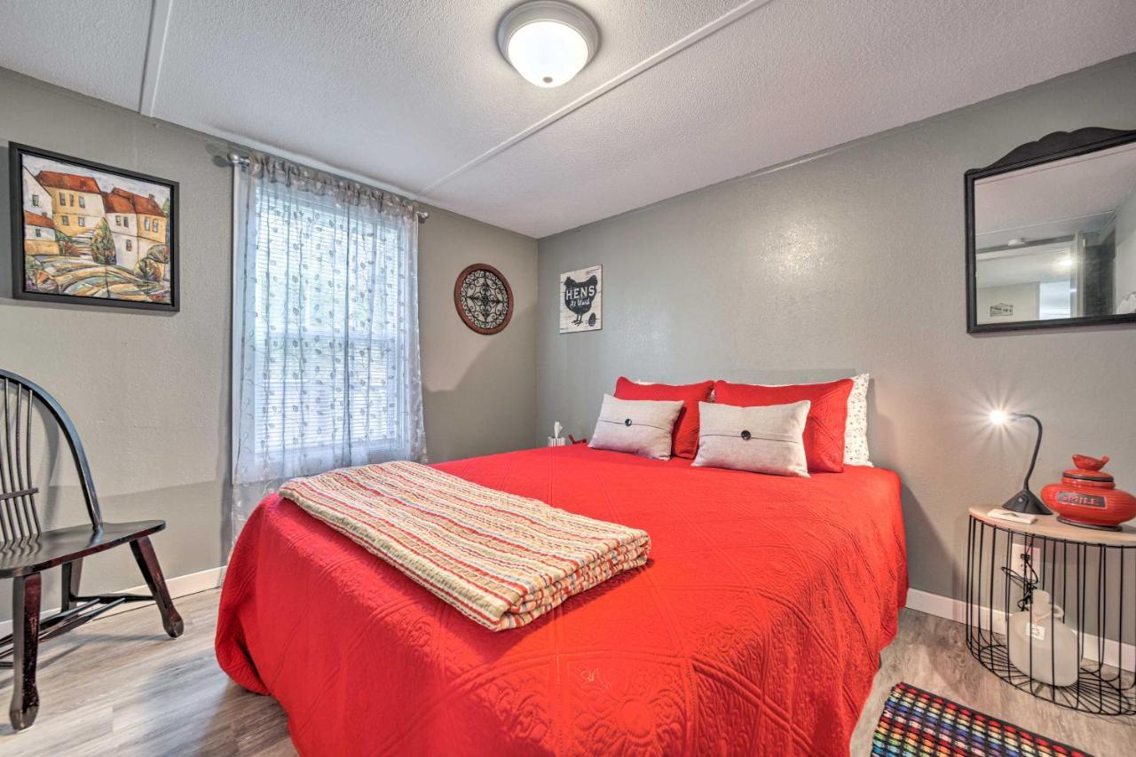 Smoky Mountain Vacation Rental With Hot Tub And Kayaks Whittier Exterior foto